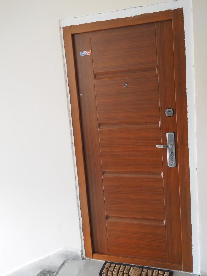Pajger Apartman Egyetemvaros Печ Екстериор снимка