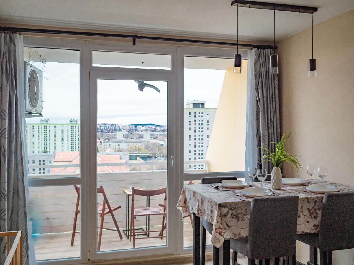 Pajger Apartman Egyetemvaros Печ Екстериор снимка